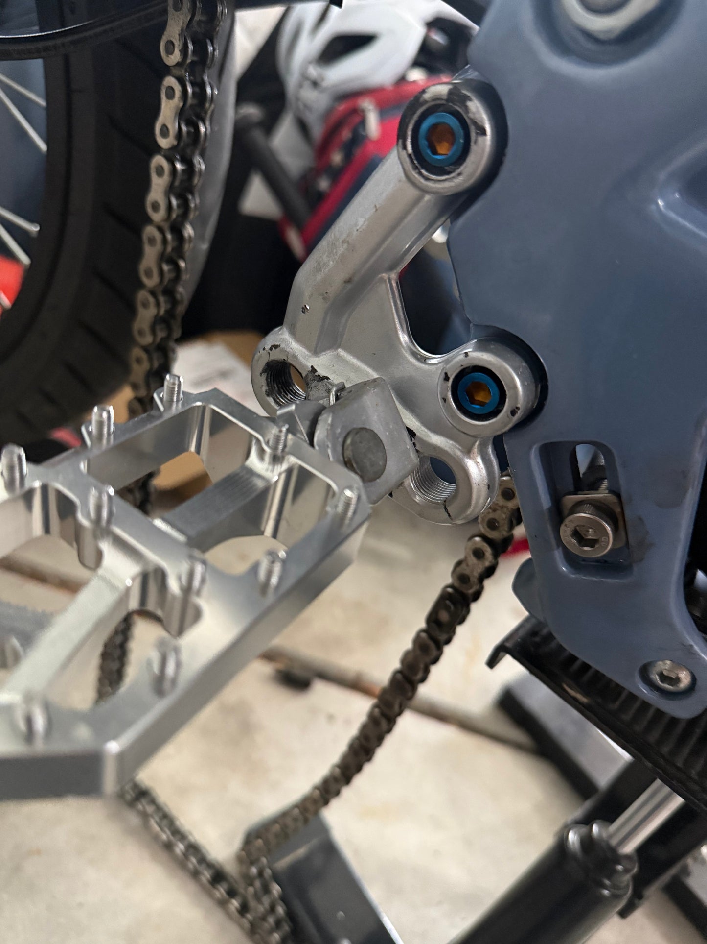 (all e-motos) Titanium Foot bracket Bolts