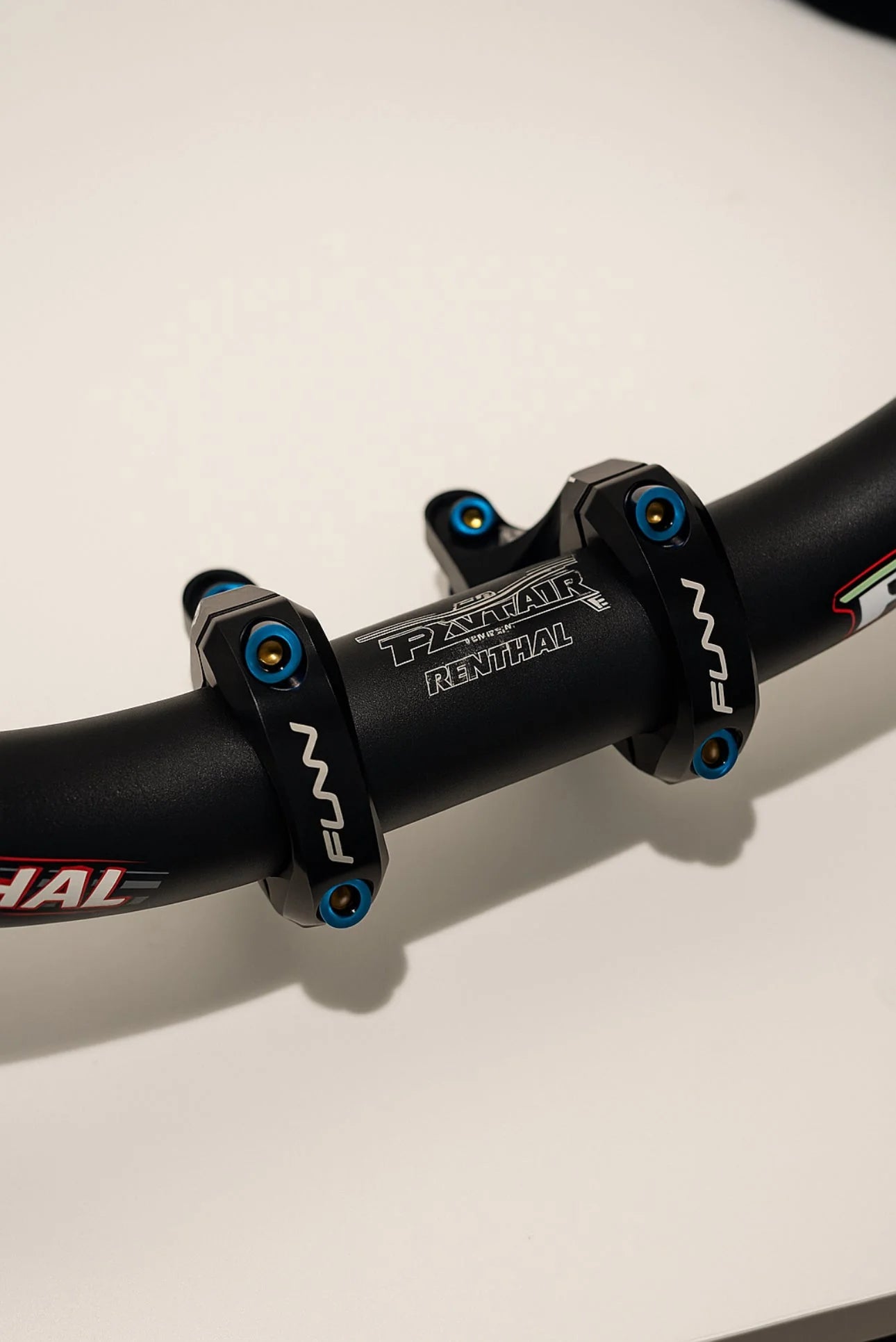 Titanium Direct Stem Bolts