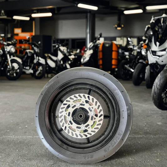 Tuttio/Razor Supermoto Wheelset