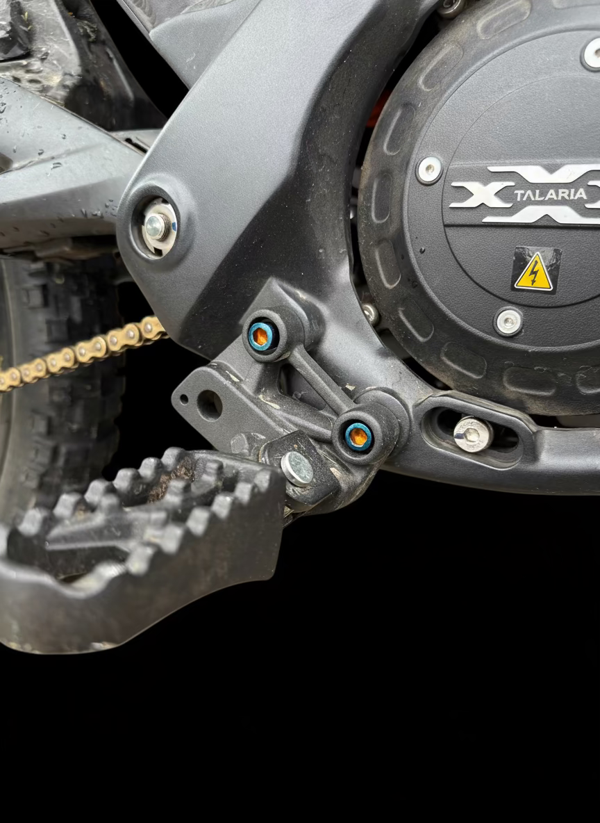 (all e-motos) Titanium Foot bracket Bolts